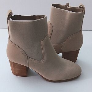 Violet & Red Loaded Knit Cuff Bootie Suede Women's Tan Ankle Boots New